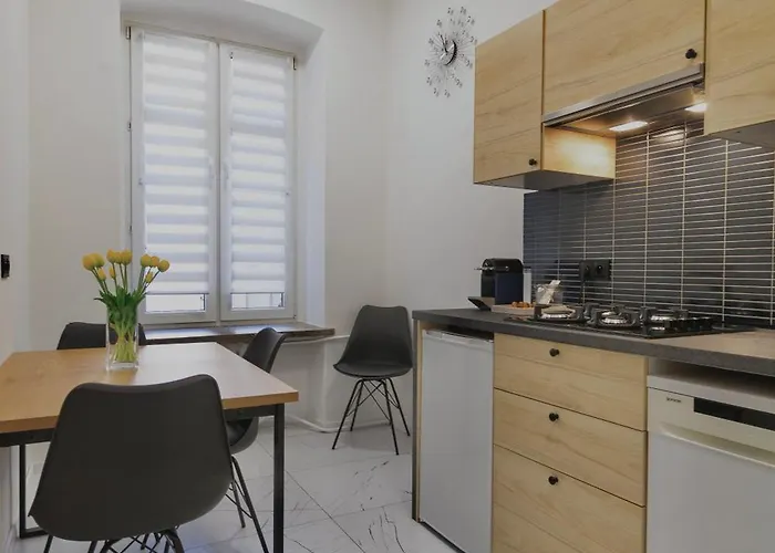 Monjana Premium Rynek 브로츠와프