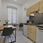 Monjana Premium Rynek Wrocław