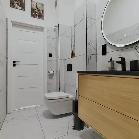 Monjan Apartment - 2 Bedrooms - Wroclaw Market Square * Wroclaw