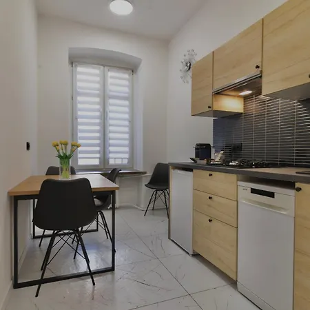 Monjan Apartment - 2 Bedrooms - Wroclaw Market Square Apartment *