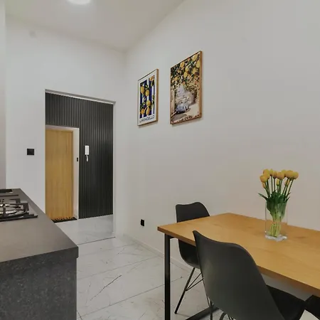 Monjan Apartment - 2 Bedrooms - Wroclaw Market Square *