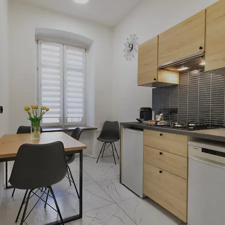 Monjan Apartment - 2 Bedrooms - Wroclaw Market Square Wroclaw